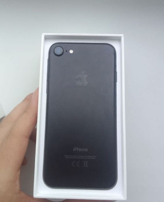 Iphone 7 32 гб 70 акум