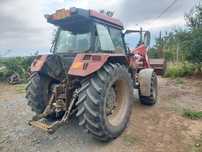 Vând tractor Case 5150 maxim Pro cu încărcător frontal și plug reversi