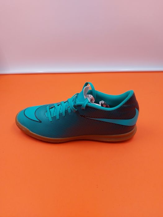 Nike Bravatax  номер 42 Оригинални футболни f/wlur