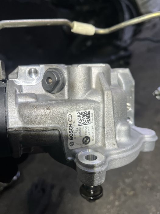 Помпа/дюзи/рейл бмв б47д20б 2.0д 190 ( pompa/diuzi/reil bmw 2.0d 190 )