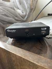 Цифров ефирен приемник Thunder DVB-T-01