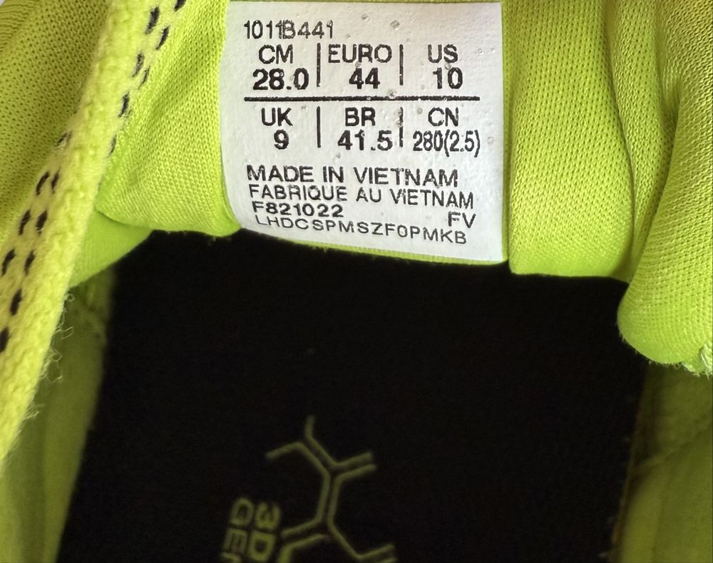 Asics Gel GT-2000 (44) Маратонки