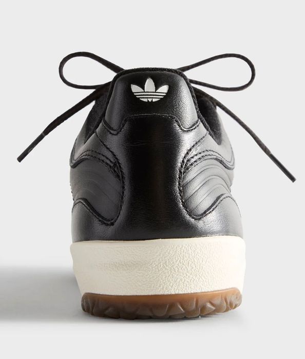 Кроссовки Adidas x Kith Koresco National