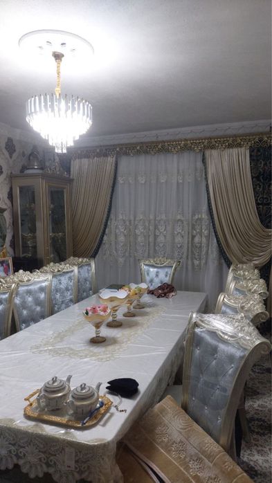 Срочно продаю квартиру с мебелью цена договорная!