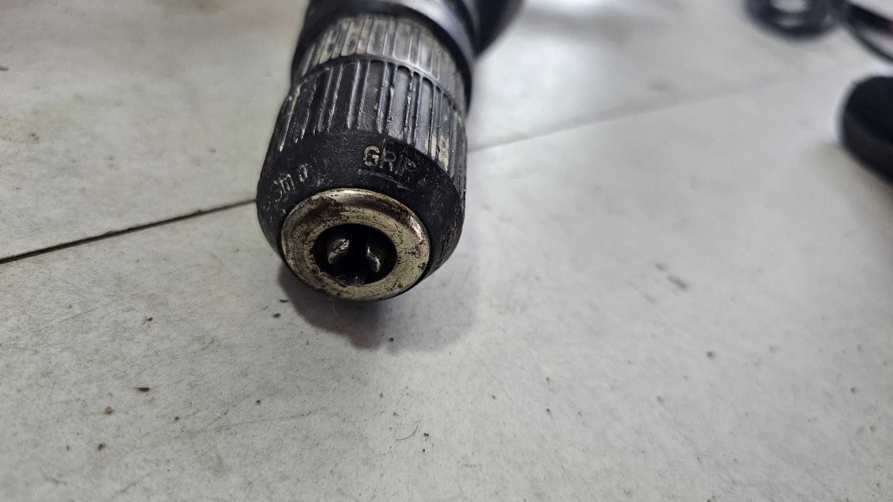 Перфоратор Bosch GBH 2-28 dfv