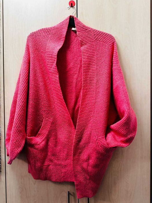 Cardigan roz bonbon din lână