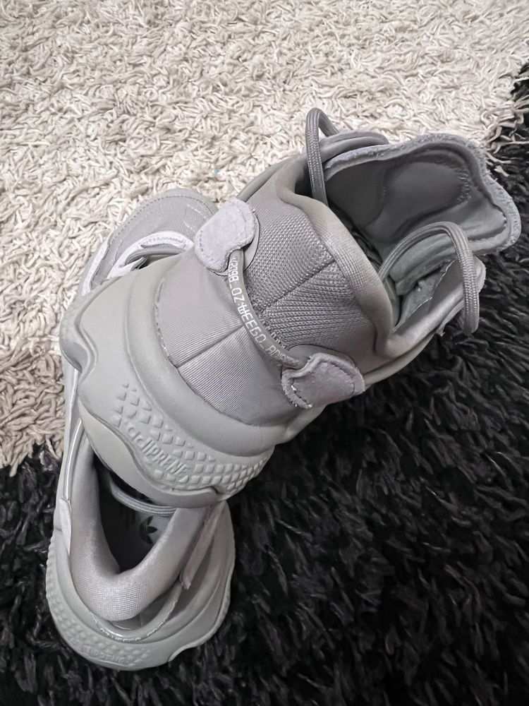 Adidas OzWeego J GY3139 #35 1/2
