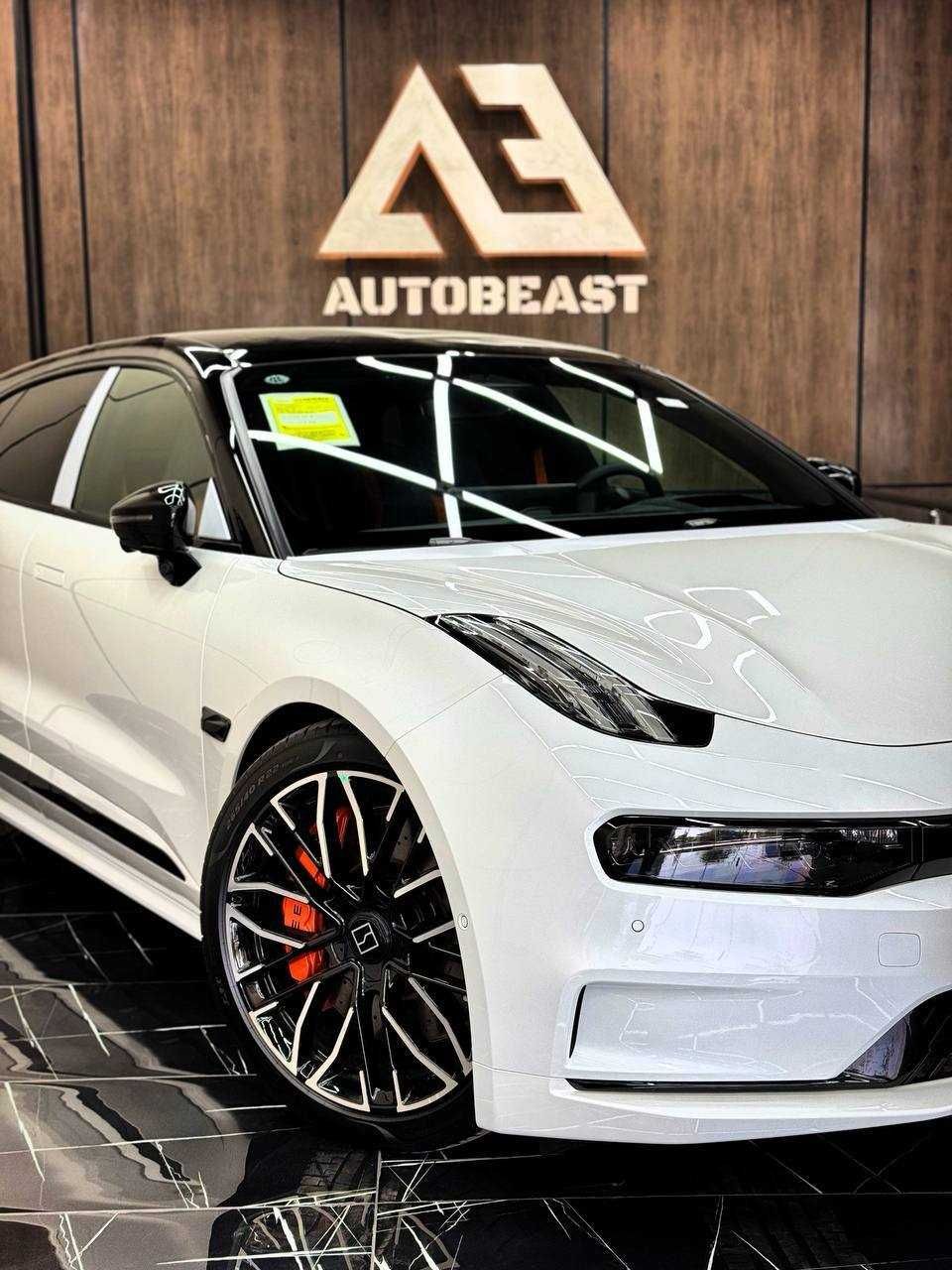 Zeekr 001 You Z-Sport version