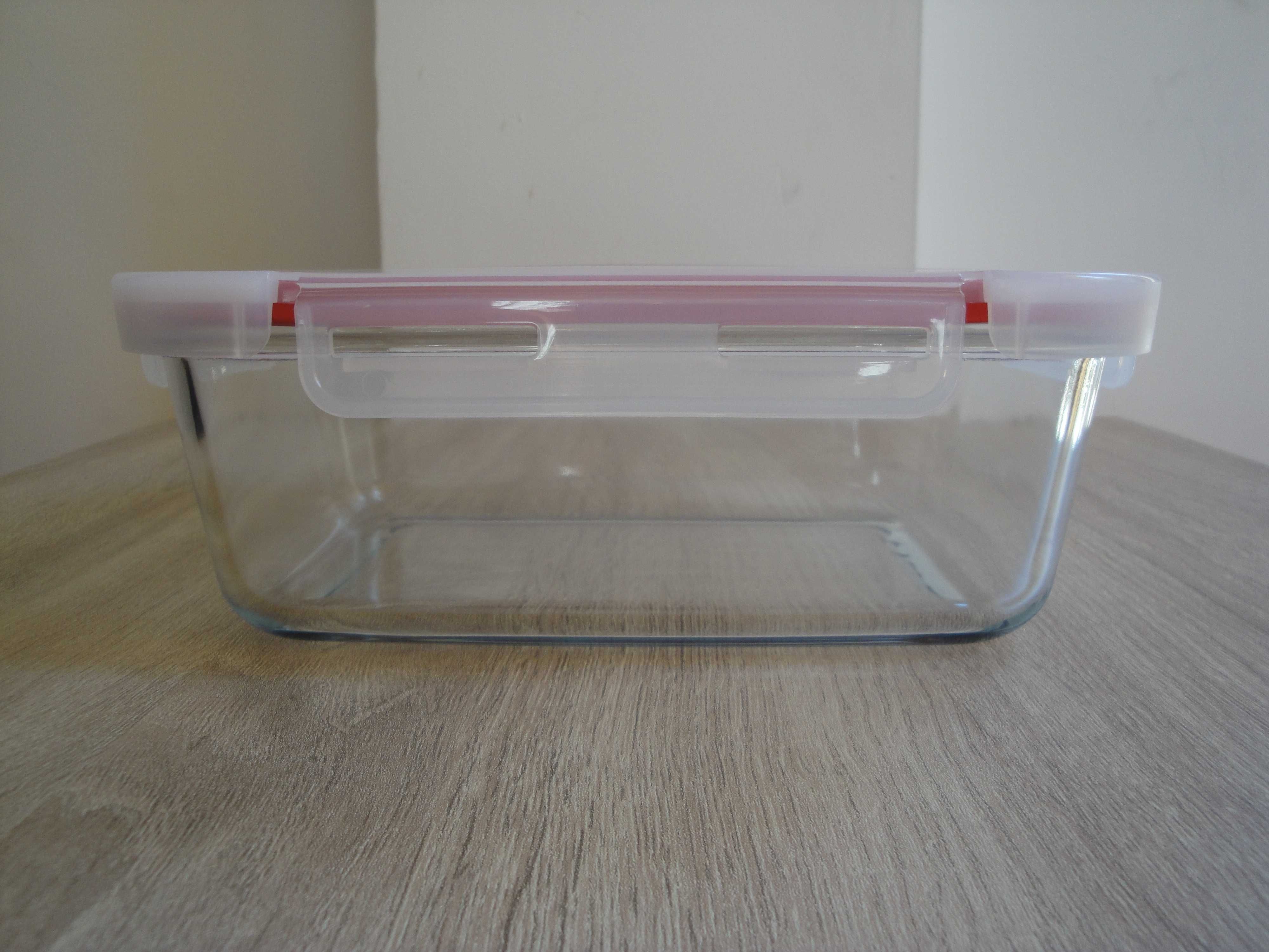 Curver, голяма  стъклена кутия / купа с капак за храна, 1.8 л​., храни