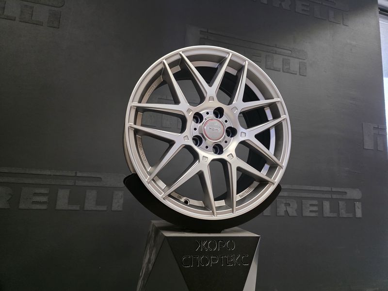 17цола 5х108 Peugeot Volvo Ford 5x108