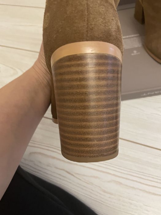 Vand botine/ ghete de piele, masura 36, imblanite