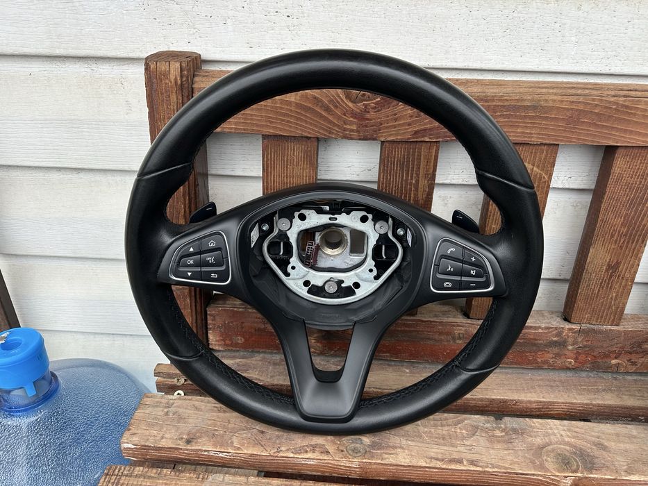 Волан с пера за W205 Мерцедес С220 и други Мерцедес!