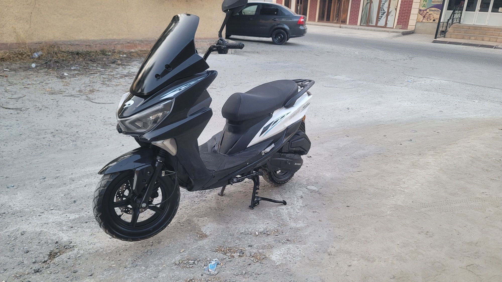Skutr TIGER срочно сотилади