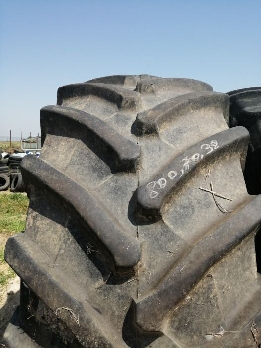 Anvelopa 800.70 R38