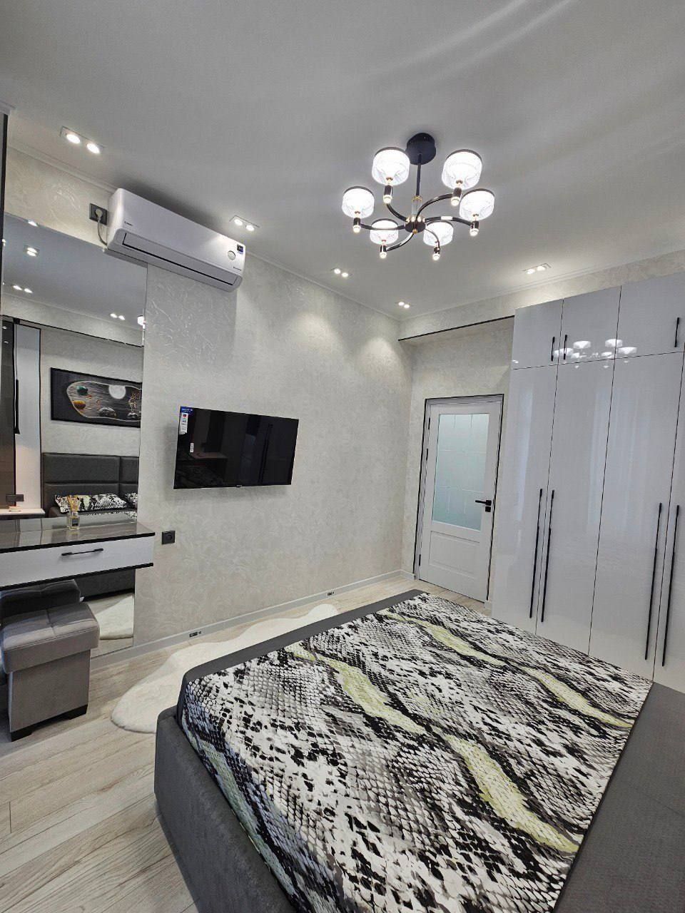 Срочно продается 2х ком кв-ра, ЖК Prestige Garden, ор-р:Юж.вокзал,52м²