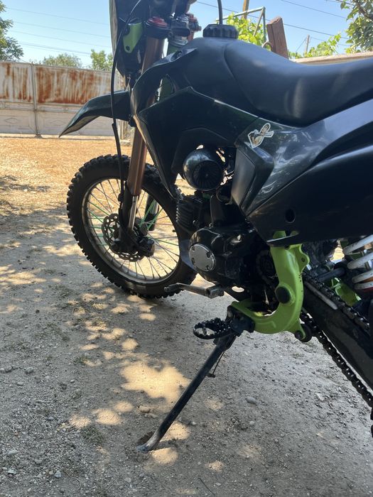 Cross Kxd hurricane