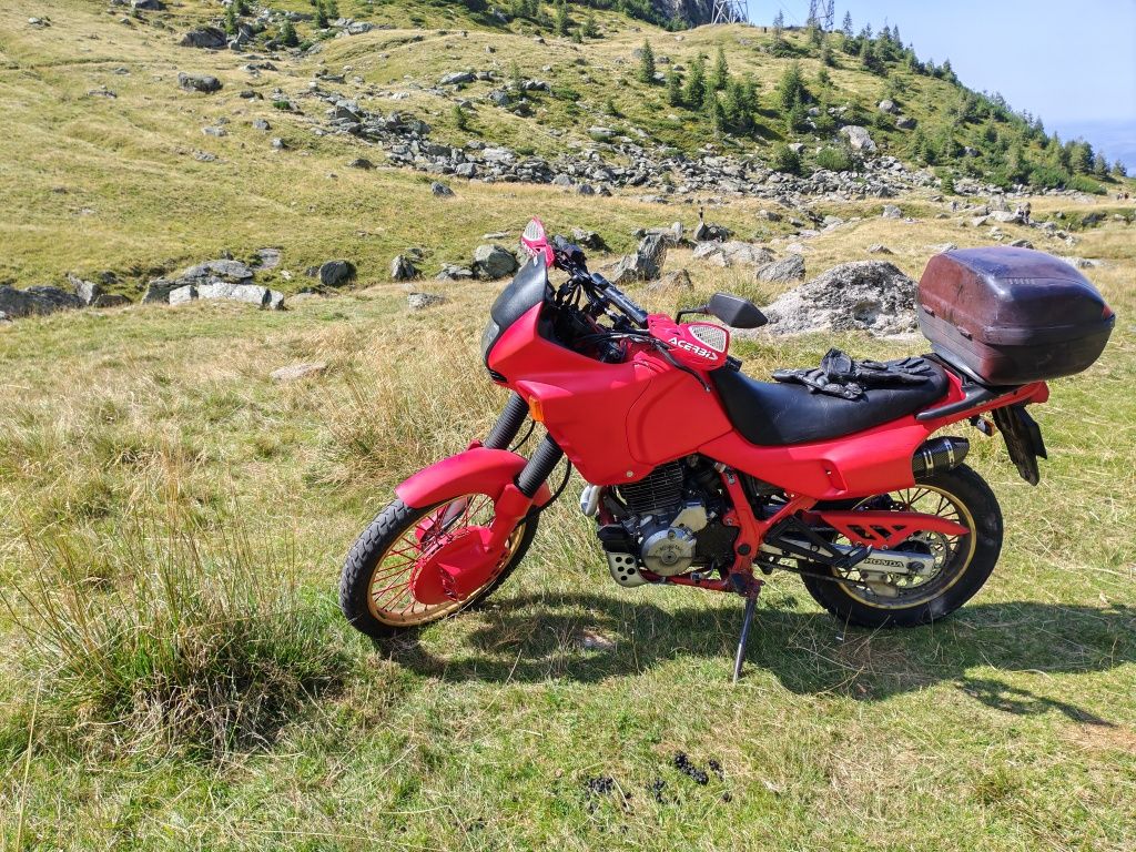 Honda dominator 650