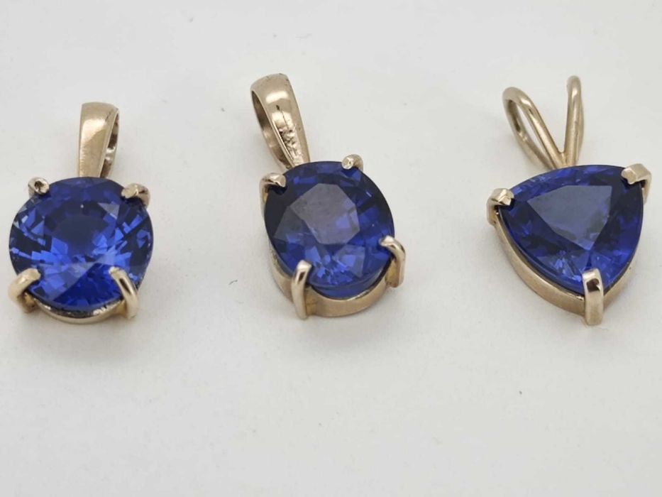 Pandativ 14k cu safir sinteza aprox 3,5ct