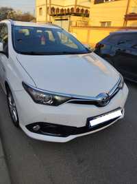 Toyota Auris Hybrid 1.8 2016