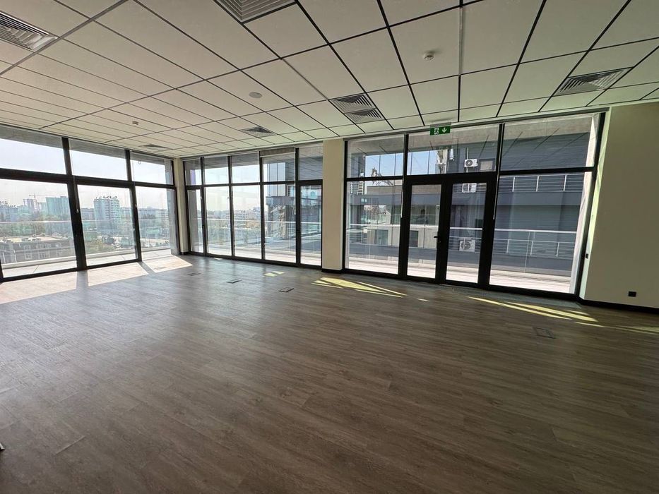 Аренда офис Бизнес центр 
Алайский рынок 630м2