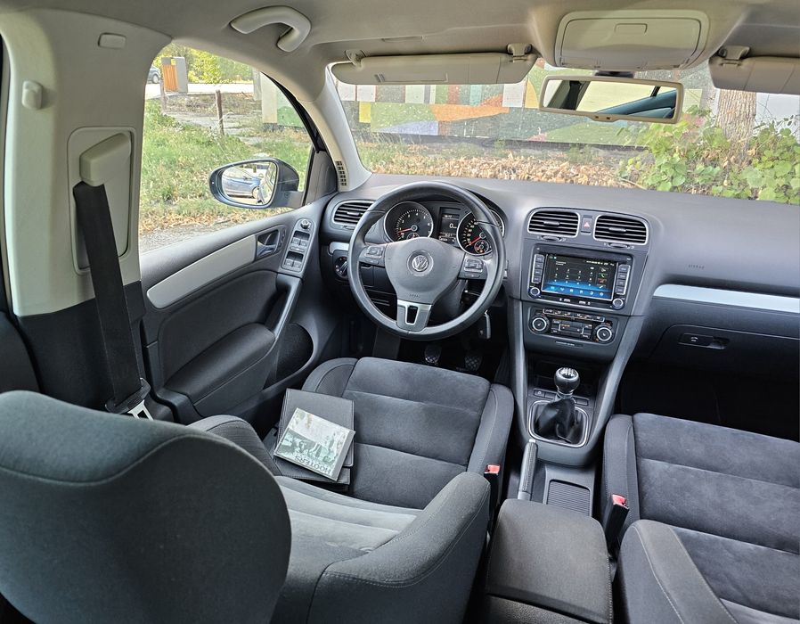 VW Golf 6 1.4TSI HIGHLINE Navigatie Clima ÎncălzireScaune Cameră Euro5