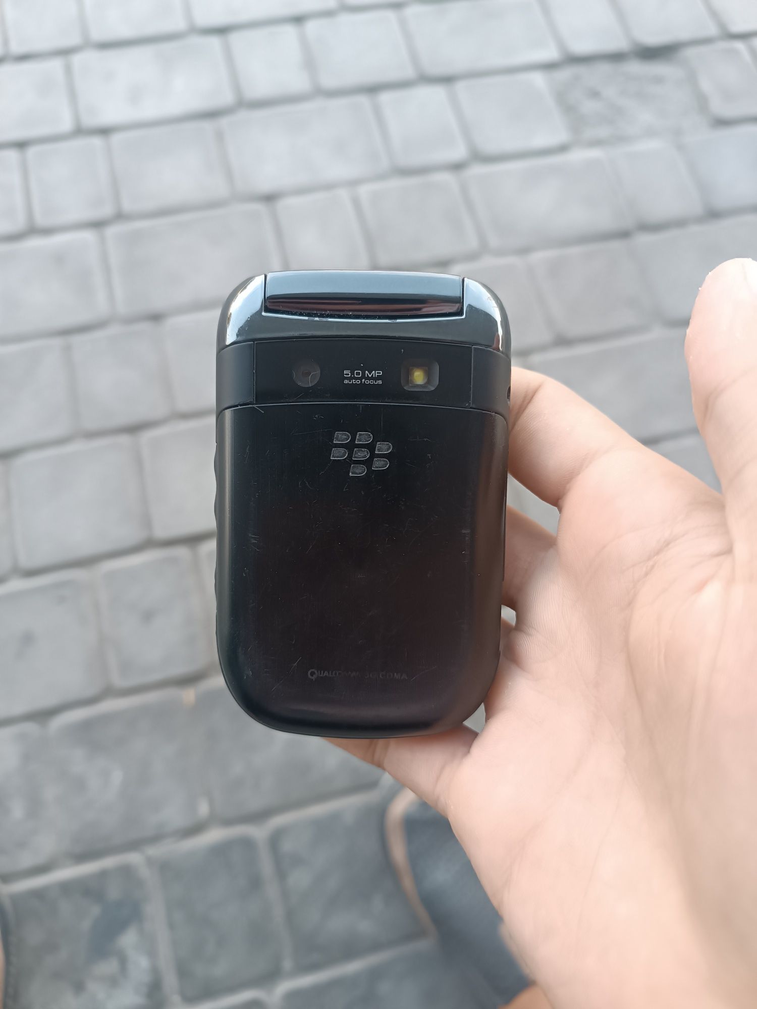 blackberry 9670 modeli