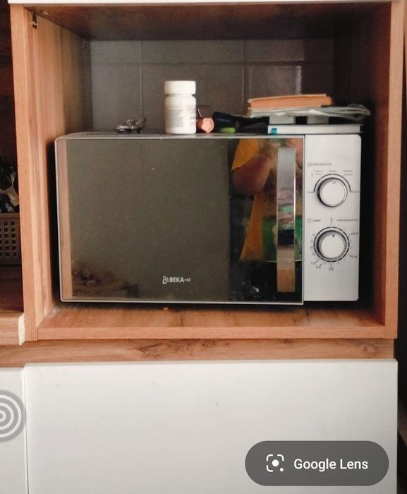 Продам не в рабочем состоянии микроволновая печь фирма Беко