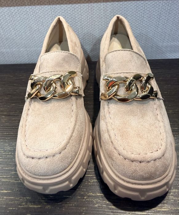 Продам туфли.