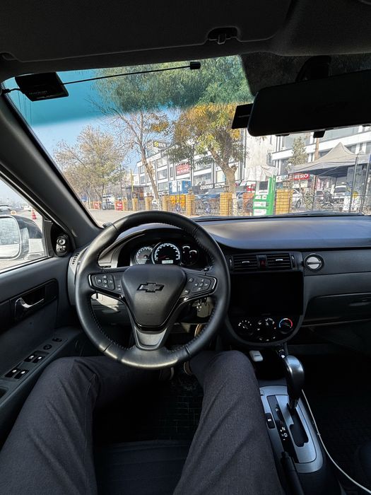 Chevrolet Gentra 2015 год