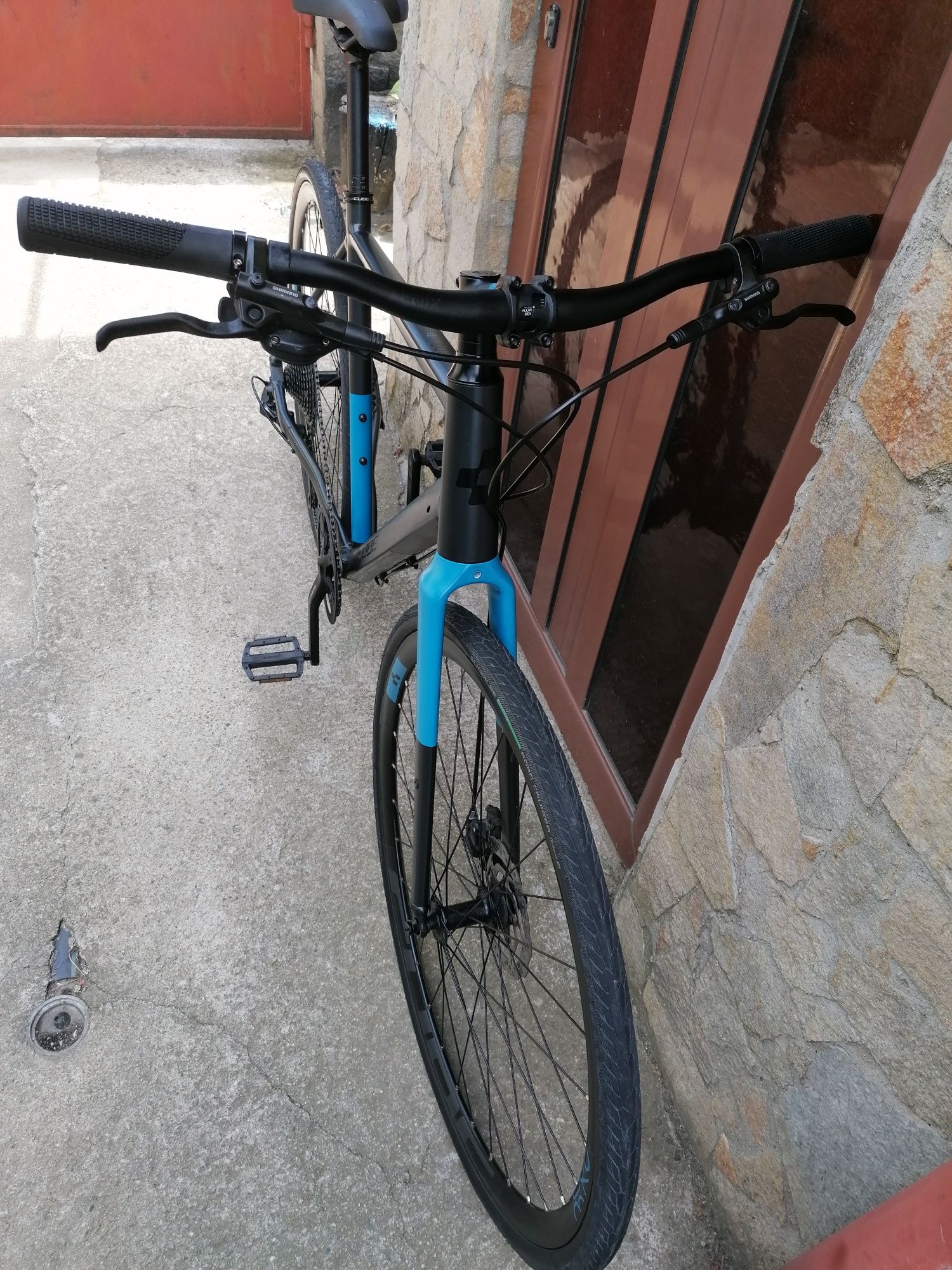 CUBE Гравел-Хибрид 28 цола, SRAM 1*12,Хидравлика