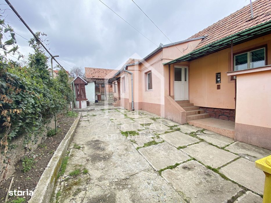 Casa de vanzare in Sibiu, cu teren de 500 mp