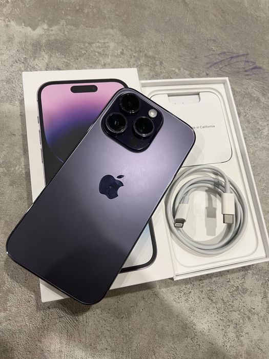 Iphone 14 pro Deep Purple 256гб почти новая