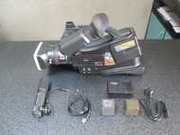 Продавам много запазена видеокамера Panasonic HDC-MDH1 - като нова