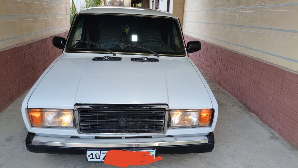 Vaz 2107 sotiladi srochna naxtga