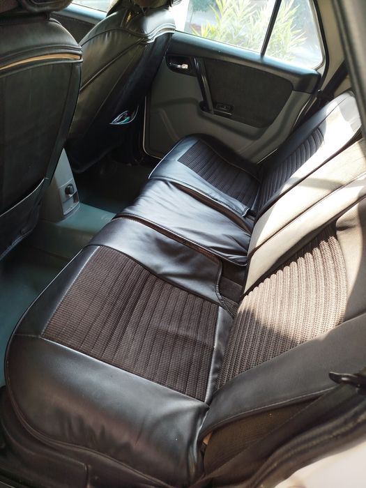 VOLga GAZ 31105 sotiladi