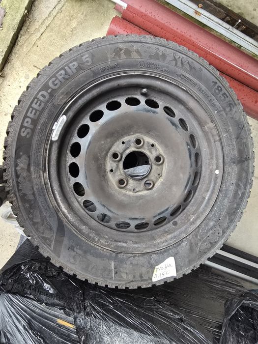 Зимни гуми с джанти за Мерцедес 185/65R15