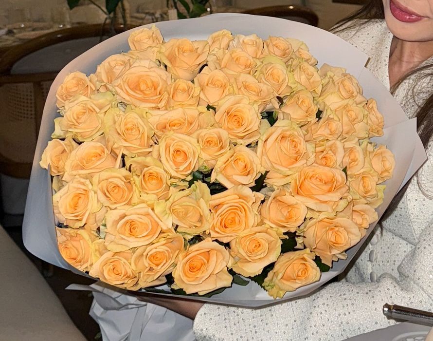 Свежие розы, Алматы