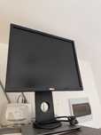 Monitor Dell in stare buba