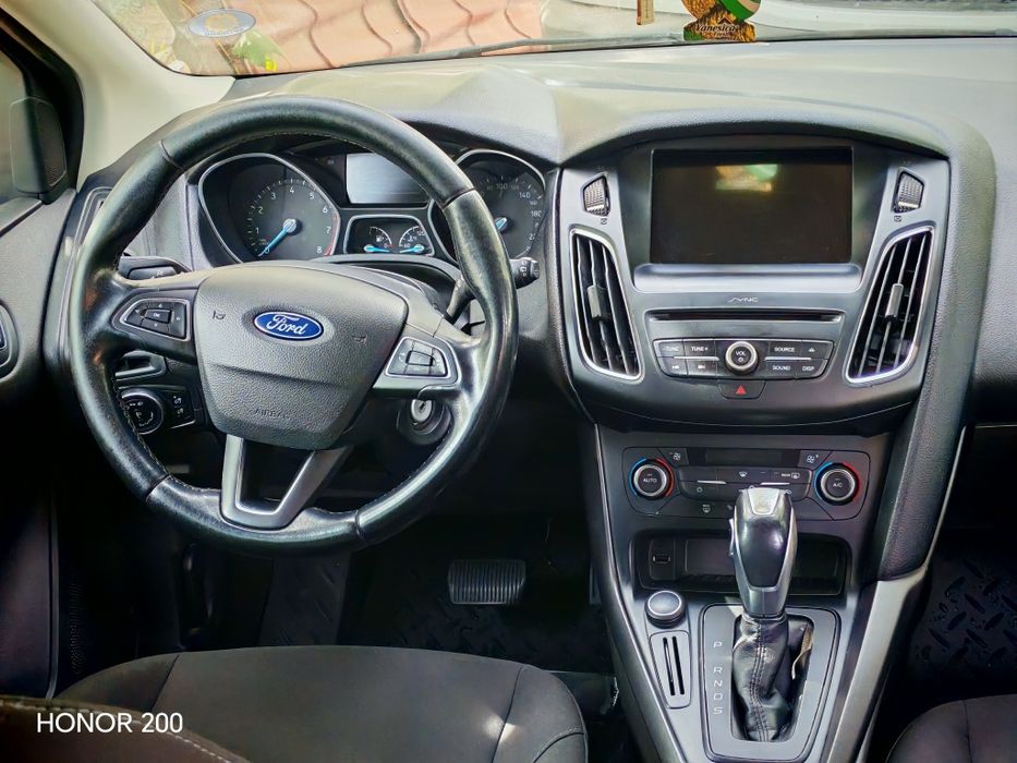 Ford Focus  - 1.6 automata, cu GPL autorizat