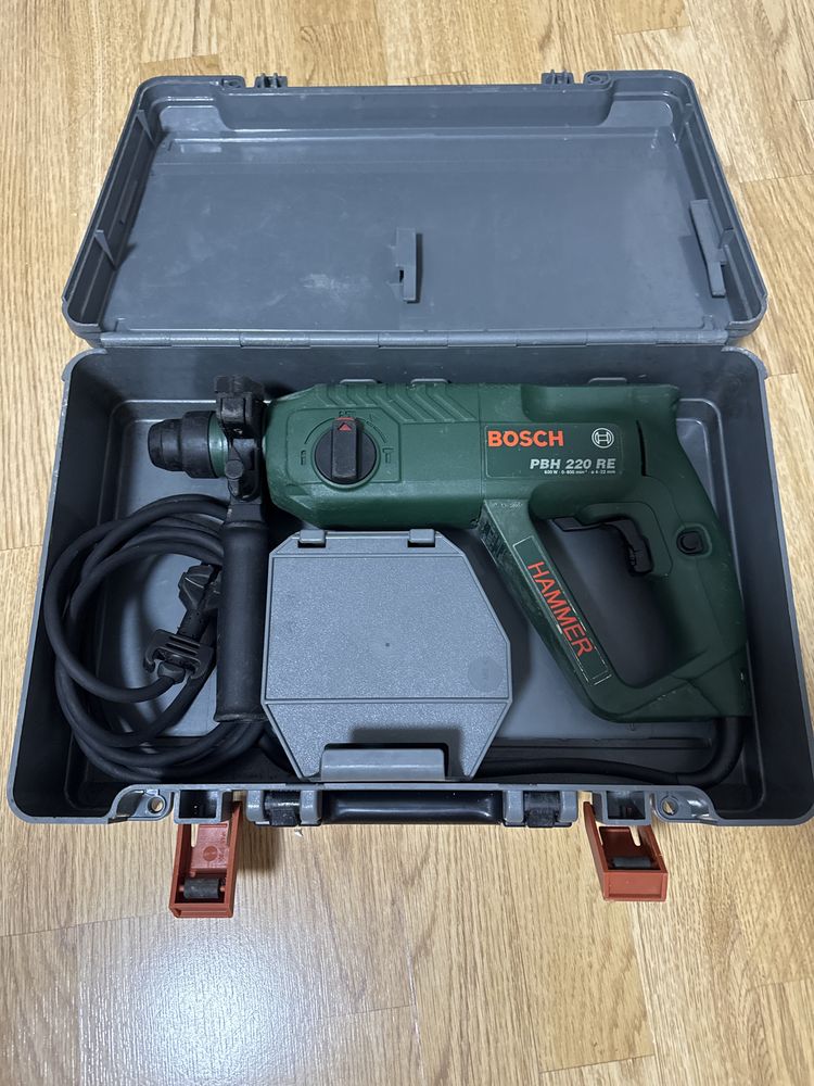 Rotopercutor BOSCH PBH 220 RE , SDS-plus