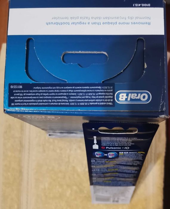 Periuță de dinți Electrică - Oral-B Vitality, 3D White, Braun *NOU*