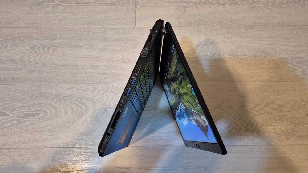 Acer TravelMate P214-52 i5-10210U 16GB DDR4 256GB SSD Windows 11