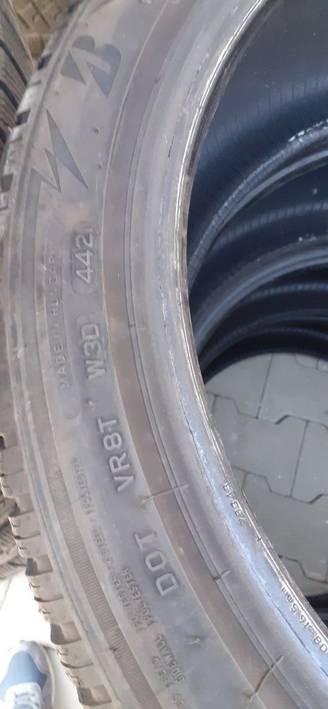 4anvelope iarna bridgestone 245/40/19 6.5mm profil dot 2021