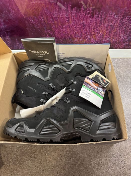 Bocanci /Ghete tactice Barbati Lowa Zephyr MK2