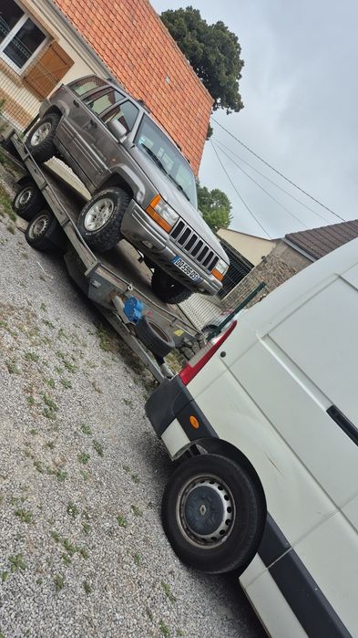 Vând jeep grand cherokee limited zj 2.5