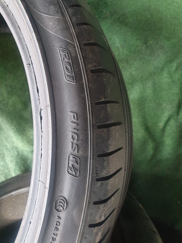 2 anvelope 255 40 21 vara pirelli profil 5mm dot 18