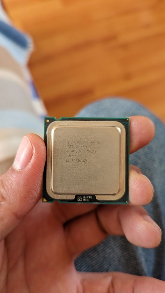 Procesor Intel xeon 3050 2.13 GHz lga775