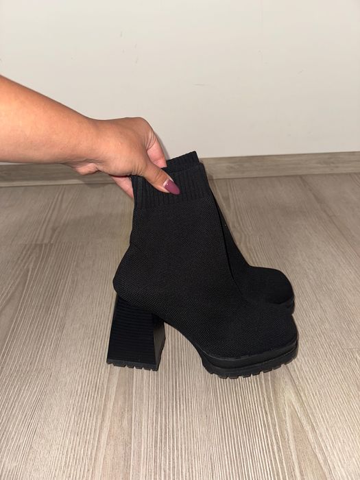 Боти на ток ХИТТ