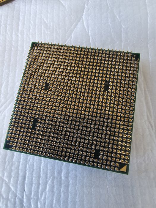Procesor AMD phenom 2, placa video nvidia , ram ddr3 2 x 2gb