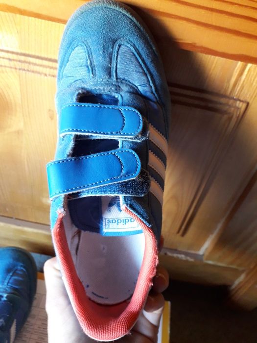 Маратонки adidas